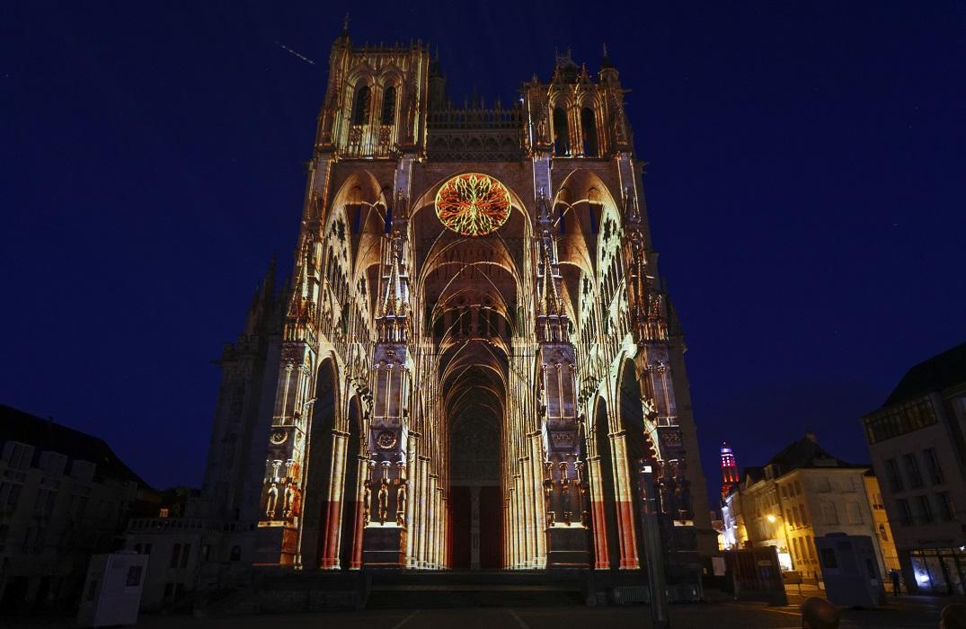 Cathédrale Notre-Dame d'Amiens illuminée