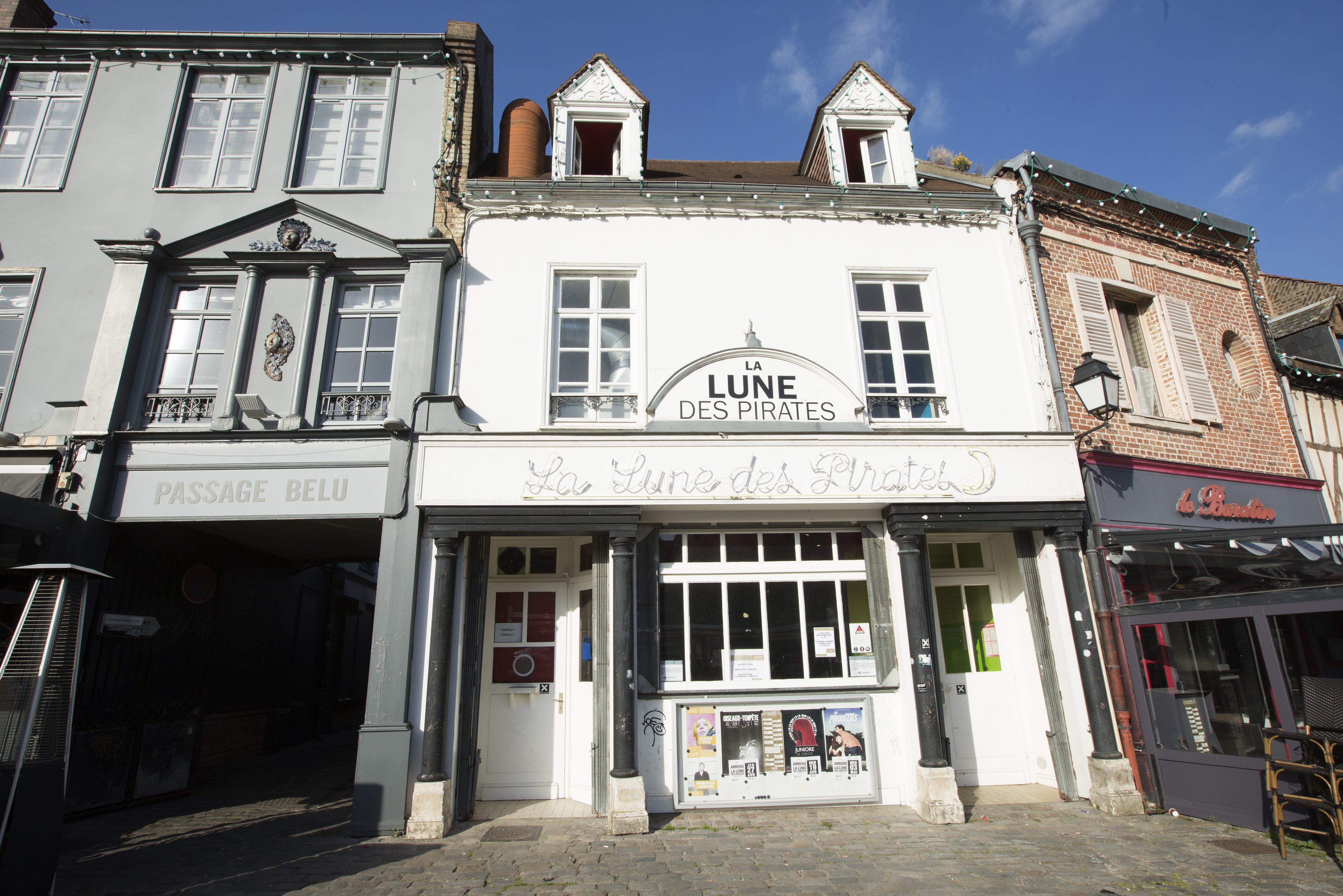La Lune des Pirates Amiens façade